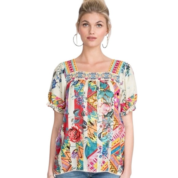Johnny Was Blouse Size XS Tweety Mixed Print 100% Silk Floral Embroidered - Picture 1 of 15